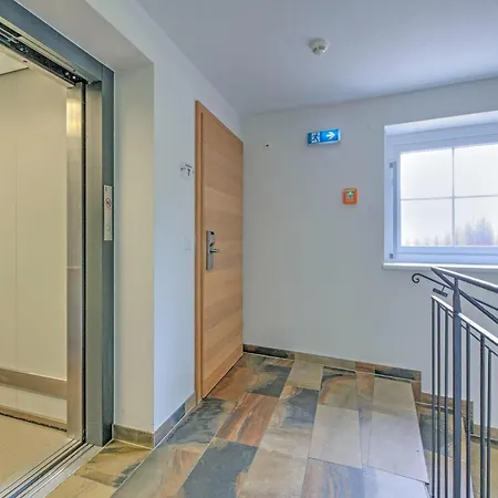 Alpine Brunner Apartment *